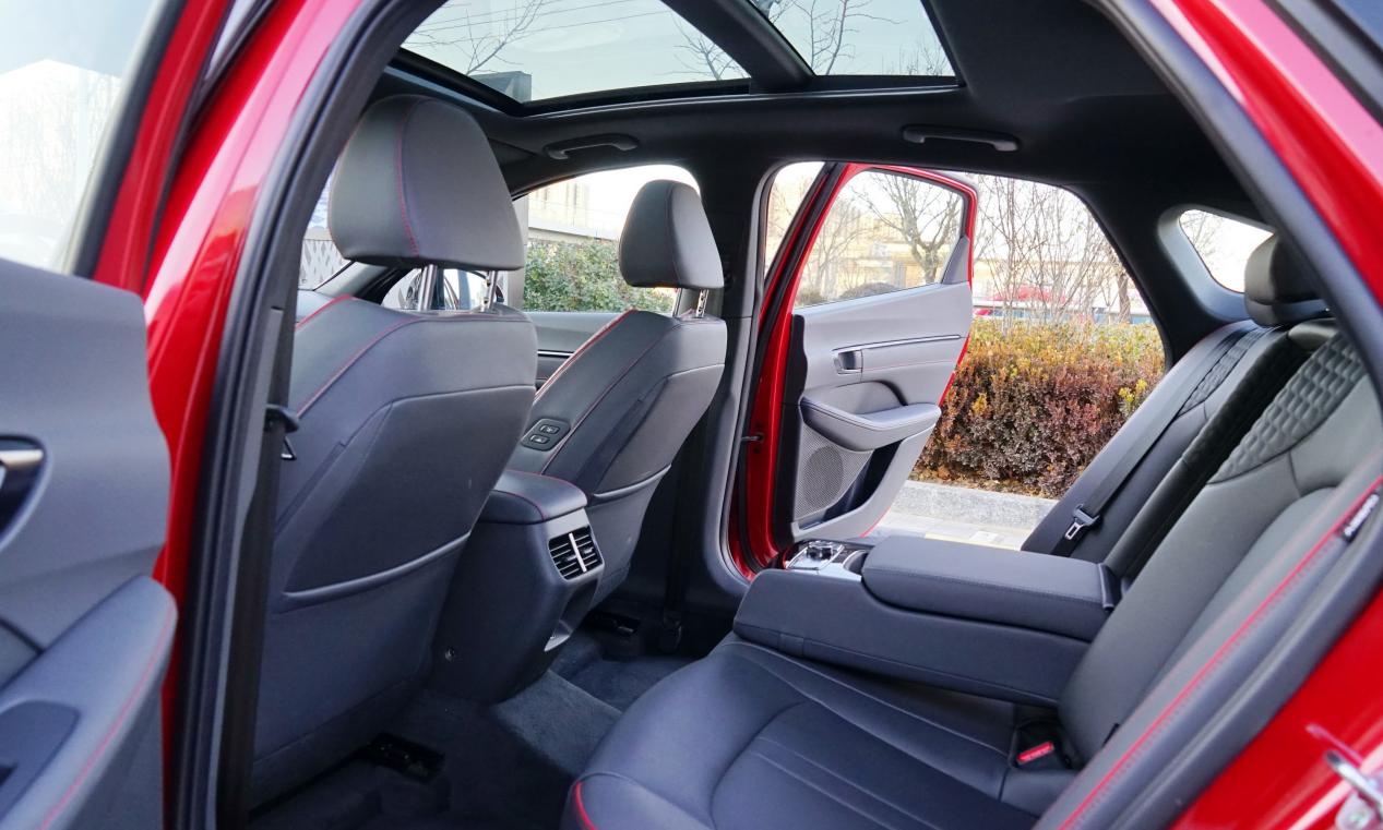 12万的雪铁龙c6值得买吗,降价9万的雪铁龙c6真实提车