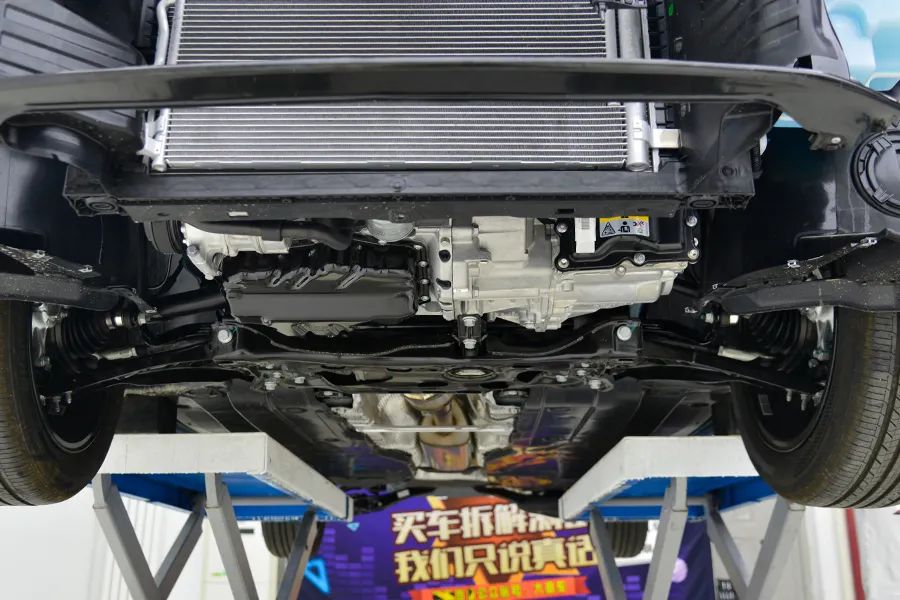 速腾底盘拆解视频捷达,2020款速腾要不要做底盘装甲