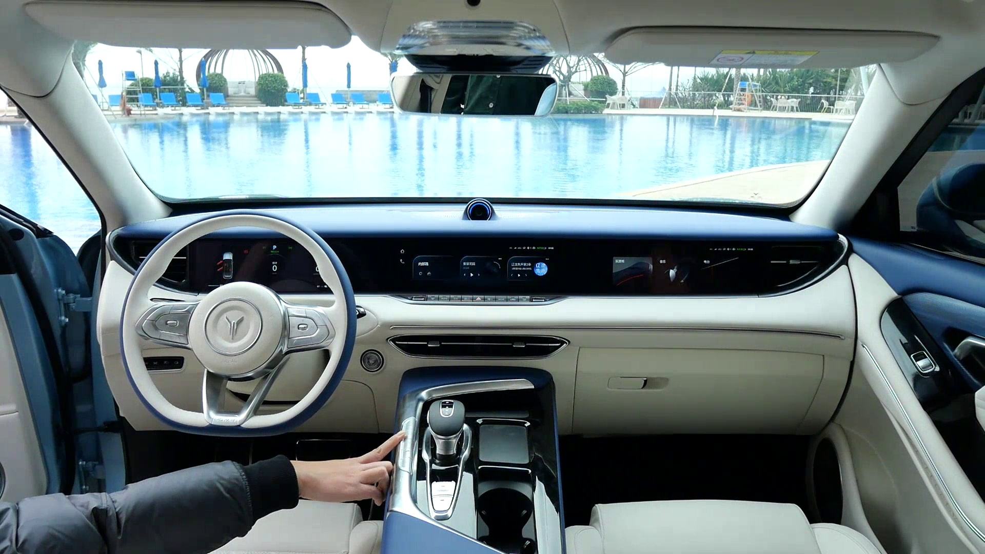 2024款岚图free增程版购车方案,岚图free增程版底盘