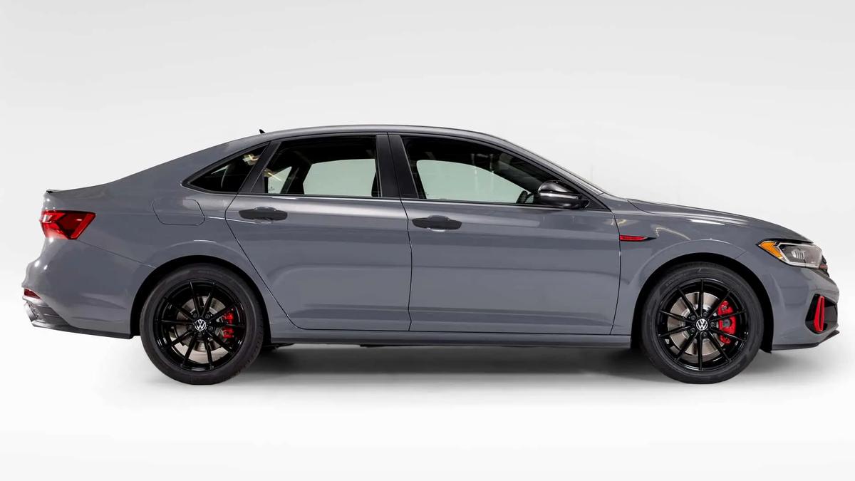 大众速腾40周年纪念版,全新速腾纪念款