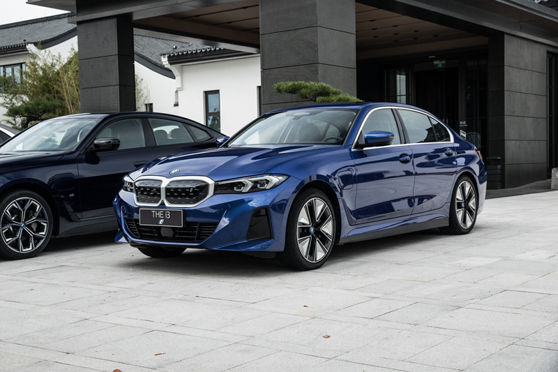 宝马i系列最新款,宝马8系四门840i试驾