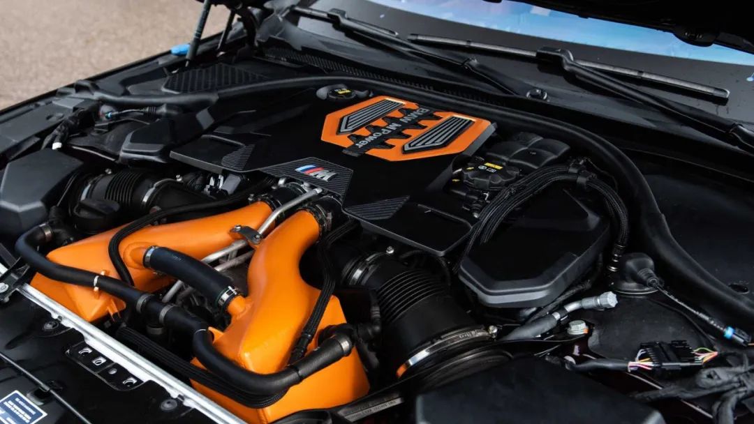 宝马m8四门改装,宝马m8改装ac赛道版