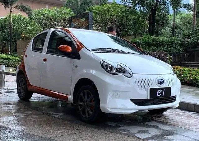 比亚迪唐和护卫舰07怎么选,比亚迪护卫舰07与唐dmi哪款好