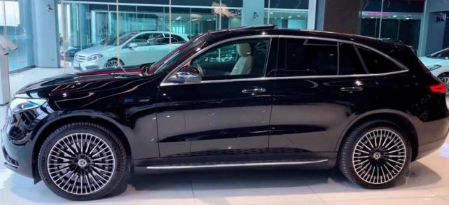 压力大奔驰亮出王炸,奔驰掉价最厉害suv