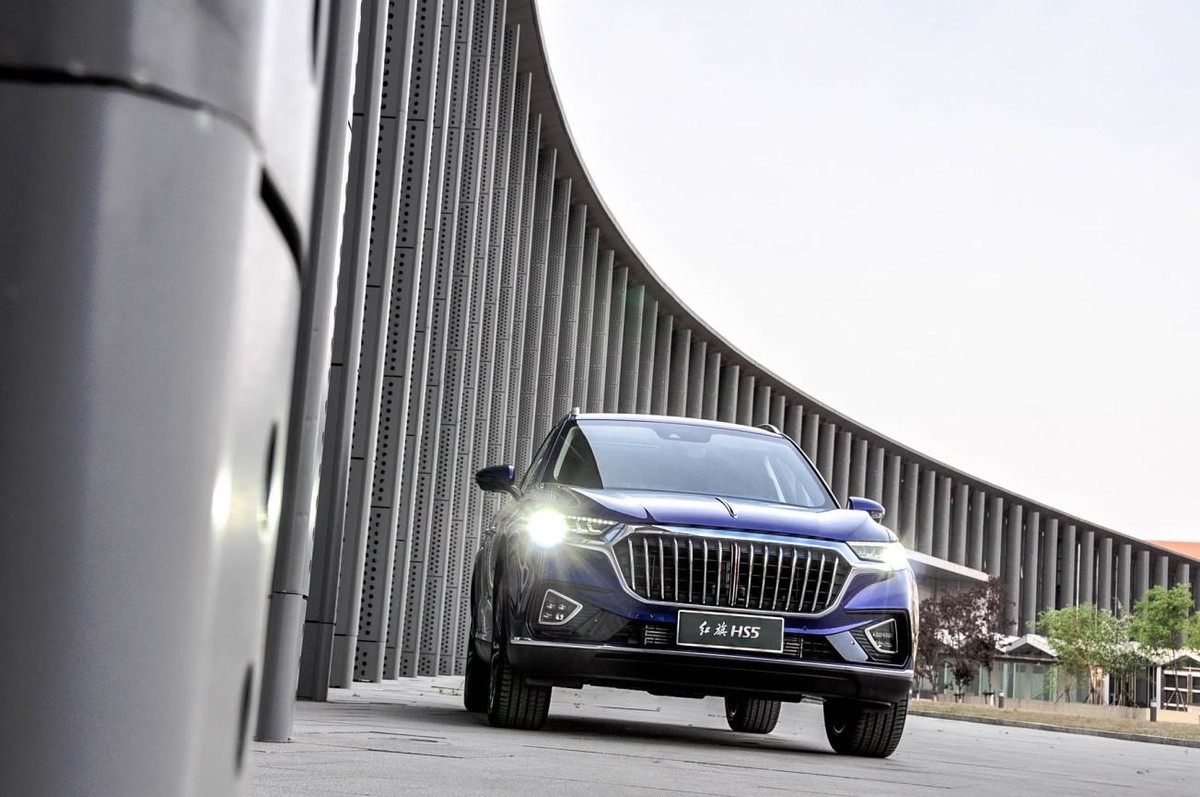 瑞虎8plus轮胎和红旗hs5,红旗hs5和瑞虎8plus