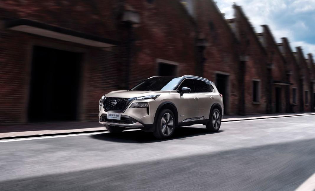 奇骏混动e-power激烈驾驶,奇骏混动e-power乘坐感受