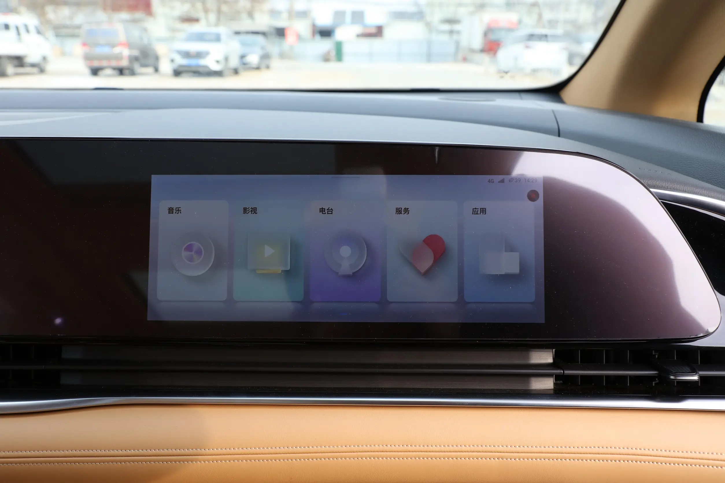 一家五口选择什么档次高的mpv (一家五口选着mpv还是大五座suv)