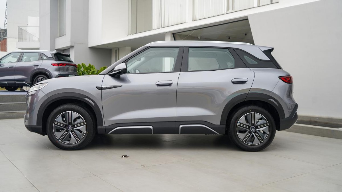 比亚迪元up体验感怎么样,比亚迪元up和plus