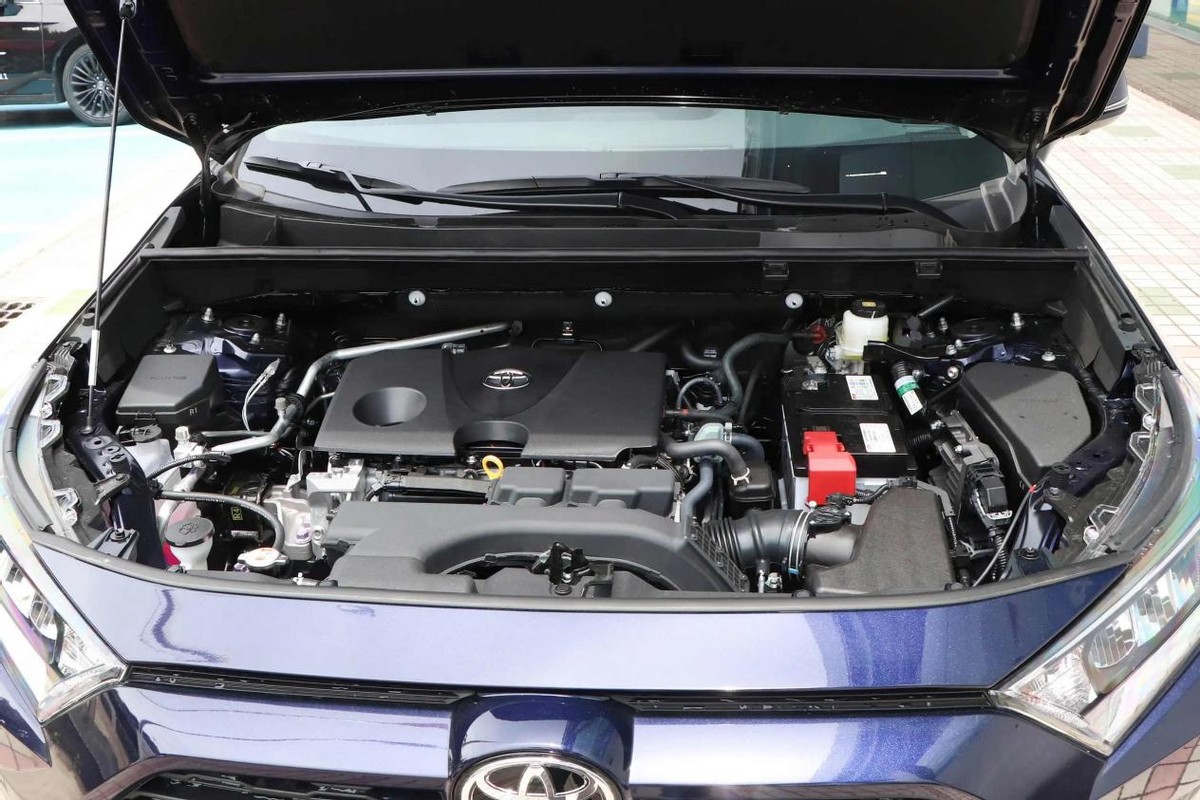 探界者拓界版和rav4哪个好,狮铂拓界和丰田rav4