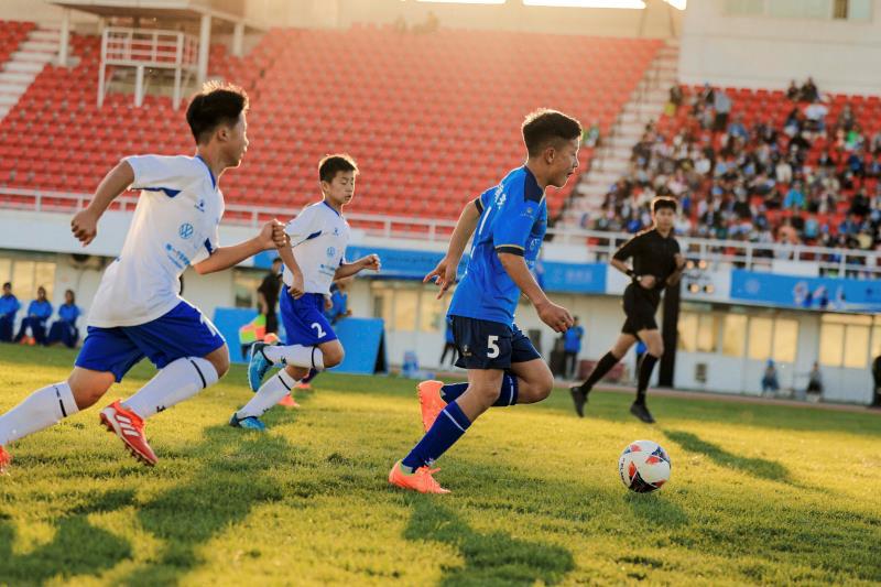 踢球吧少年中国足球,踢球吧少年足球队