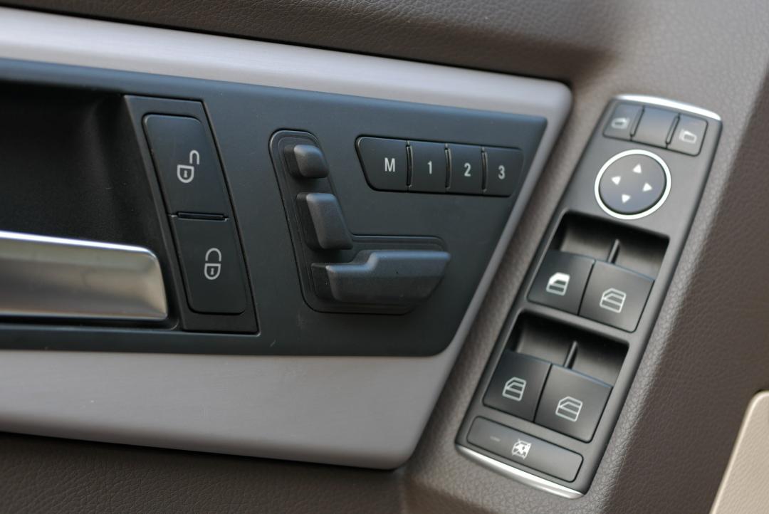 二手奔驰glk260四驱怎么样,想给老爸买辆车代步