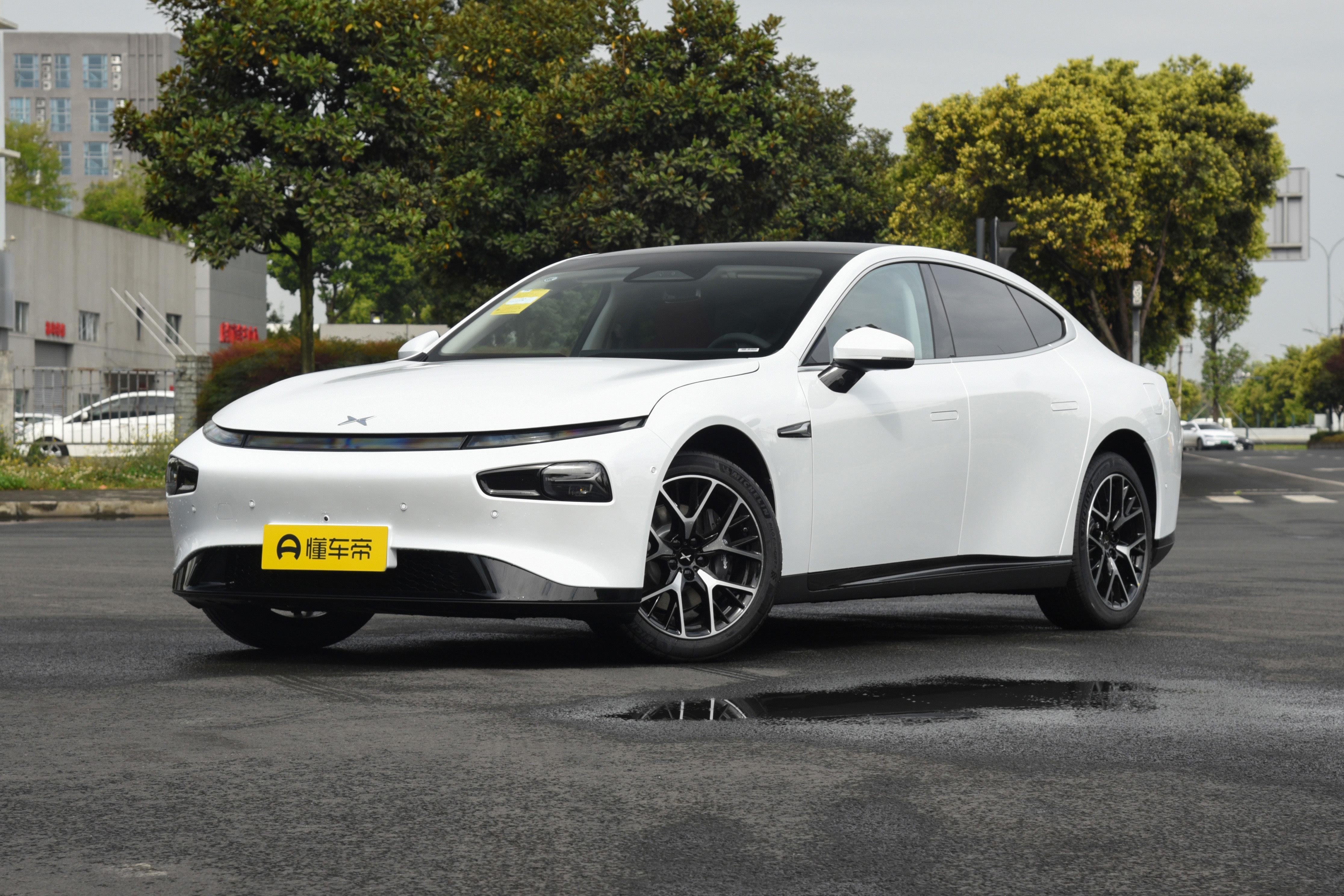 售34.99万元小鹏p7新增车型上市,买20多万的小鹏p7值吗