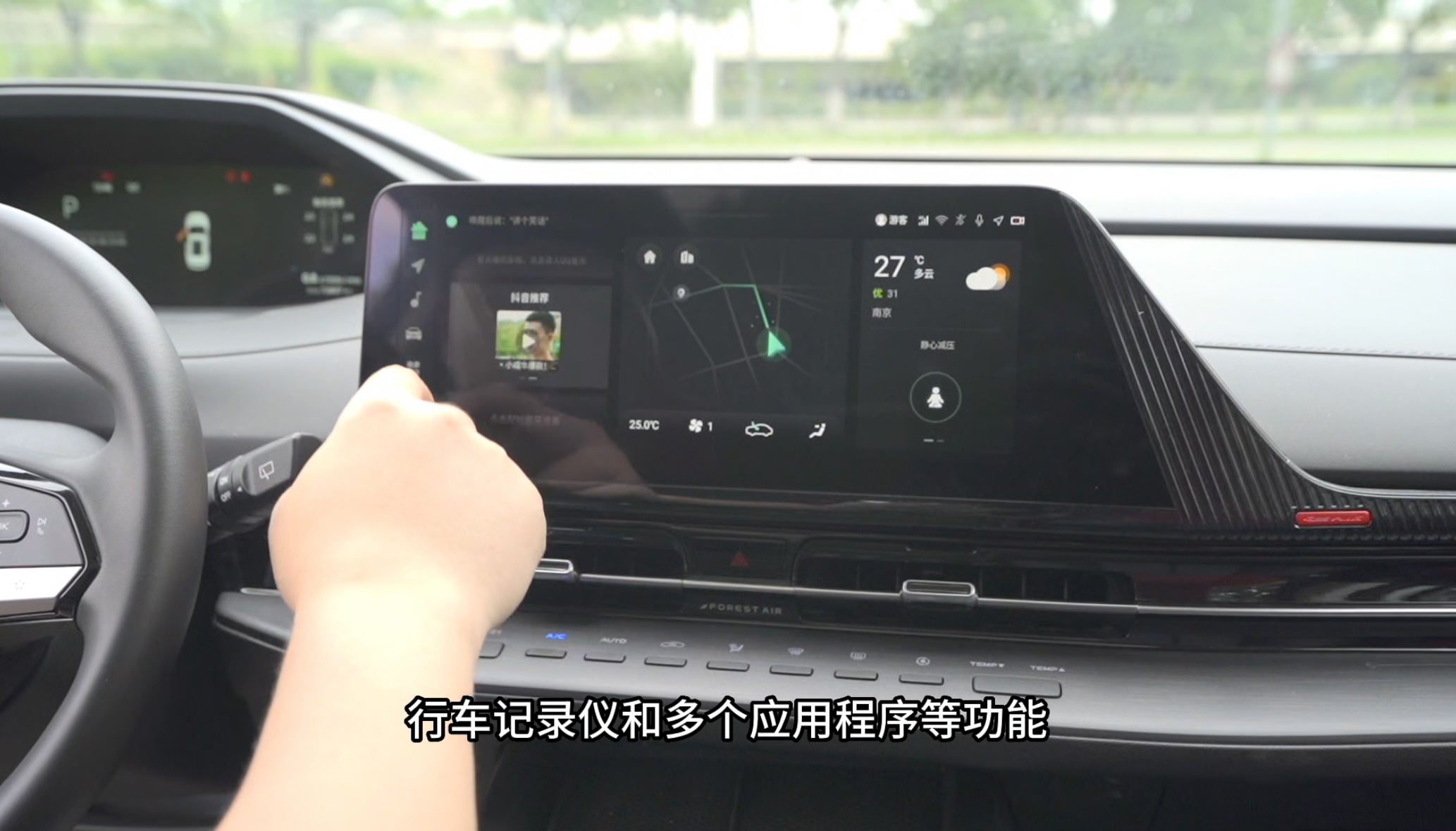 紧凑型suv和紧凑轿车哪个空间大,紧凑型suv的vs5