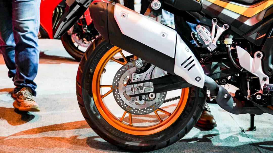 qjmotor骁650公路版测评,qjmotor赛650测评