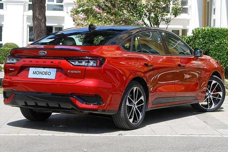 新一代蒙迪欧潮流进化,长安福特新一代蒙迪欧标配版