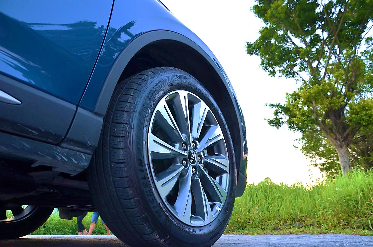 豪华suv林肯航海家,豪华suv新选择林肯冒险家