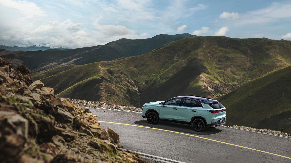 试驾东风风神皓极混动版,东风风神皓极混动试驾体验