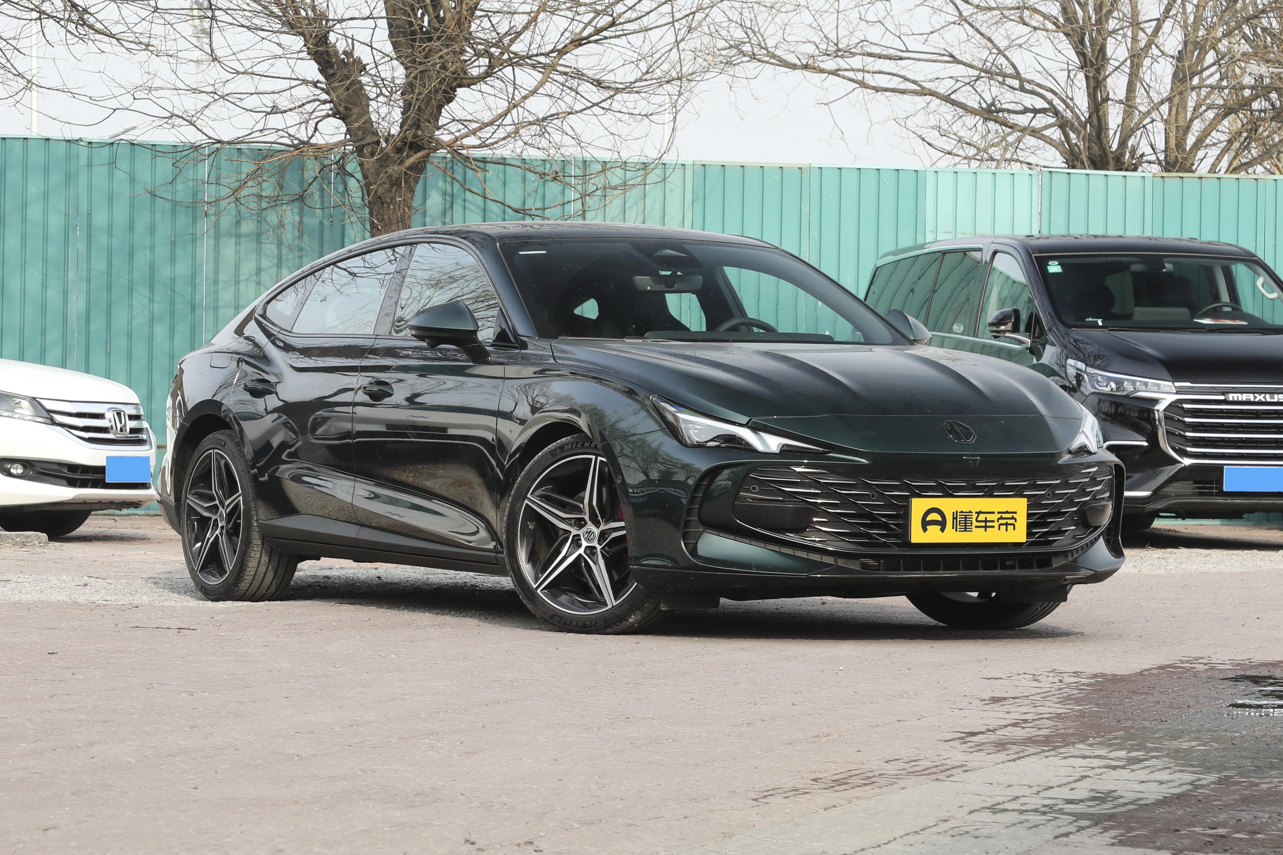 买名爵mg7太贵,买名爵mg7还是买b级车