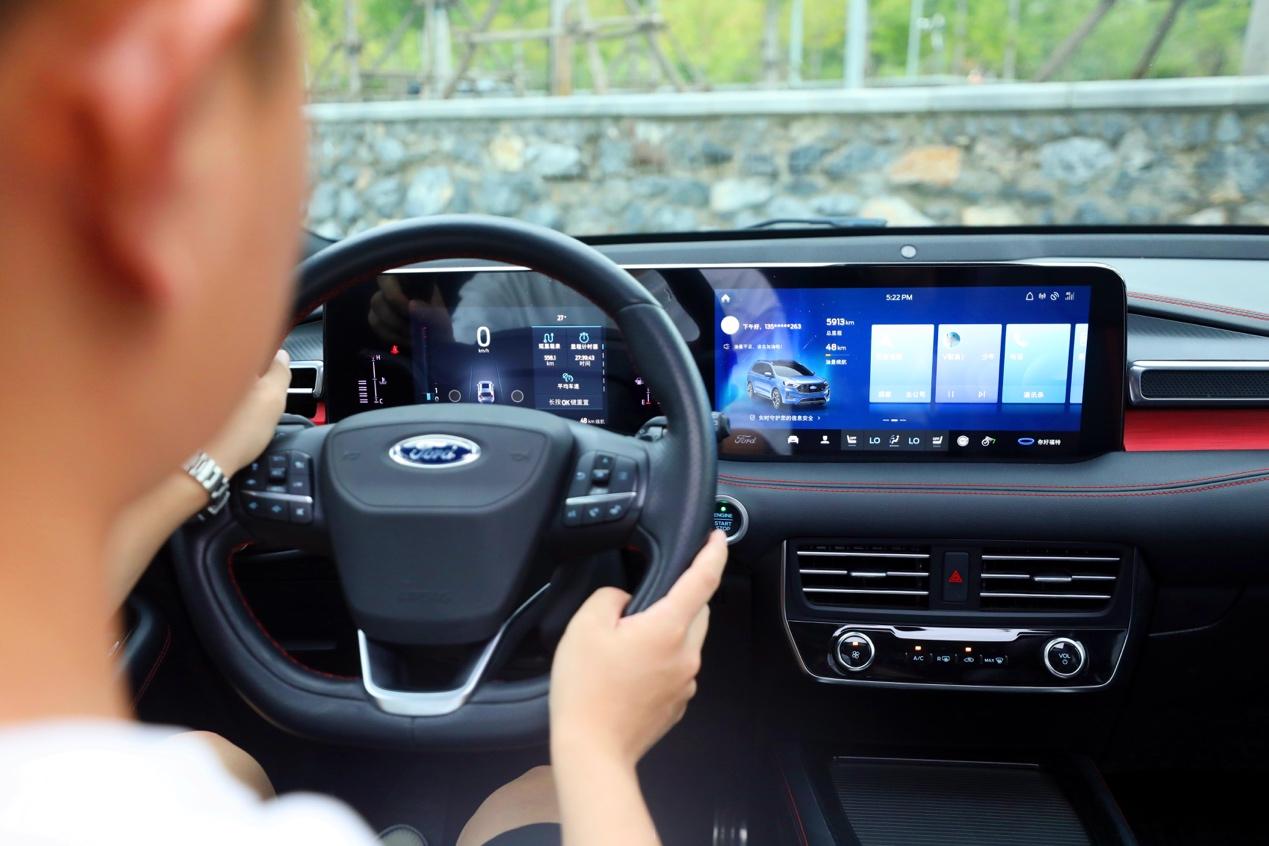 福特锐界对比汉兰达尺寸,7座福特锐界suv推荐