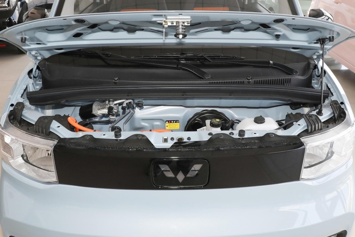 上汽通用五菱电动车宏光miniev,上汽通用五菱宏光mini纯电