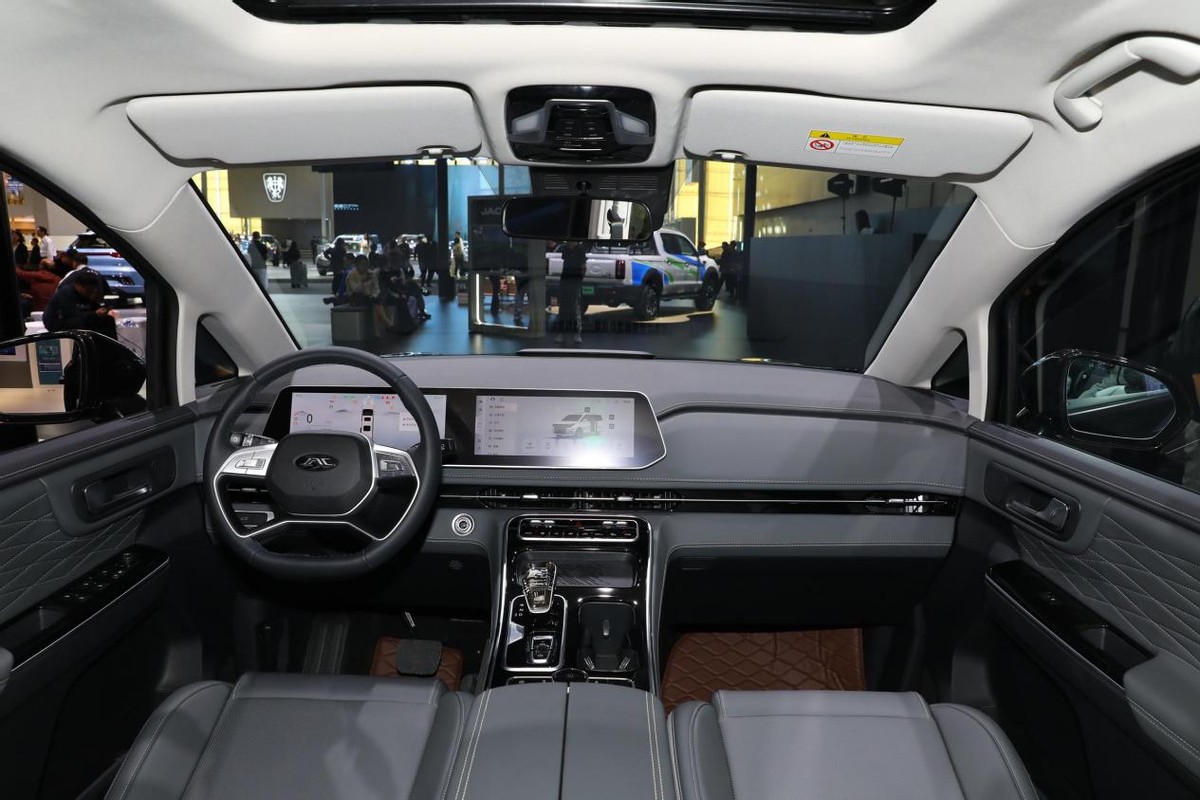 江淮瑞风RF8预售价,江淮瑞风rf8正式上市