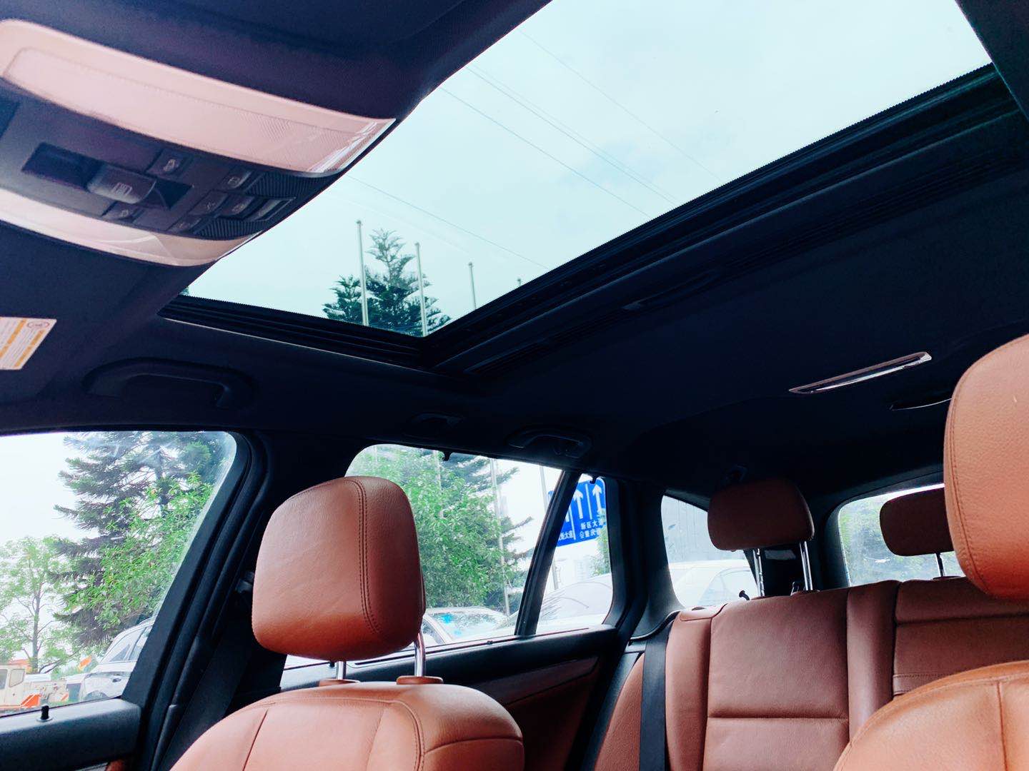 w204奔驰c旅行版昆明,w204奔驰c是哪一款