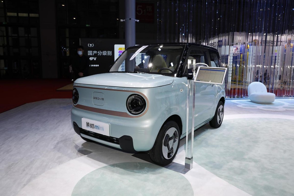 比亚迪海豚纯电动车有哪些,五菱缤果跟比亚迪海豚哪个好