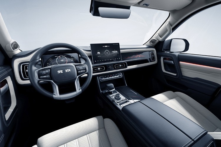 最新四驱硬派越野车上市,硬派越野新品