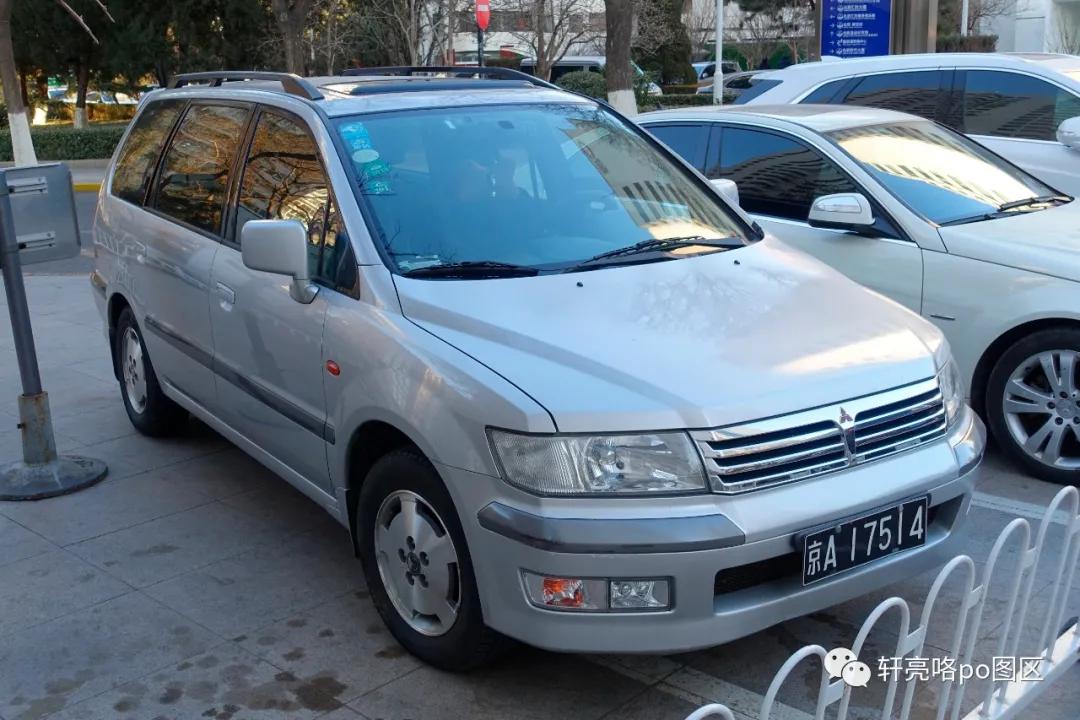 菱绅国产太空舱7座,进口三菱菱绅太空车