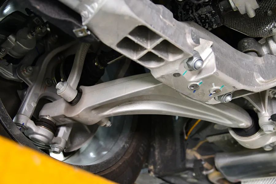 岚图梦想家底盘高度,梦想家岚图底盘多高