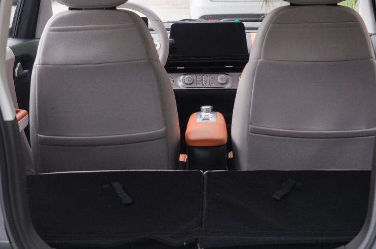 长安lumin与五菱miniev对比,宏光miniev同级车型测评