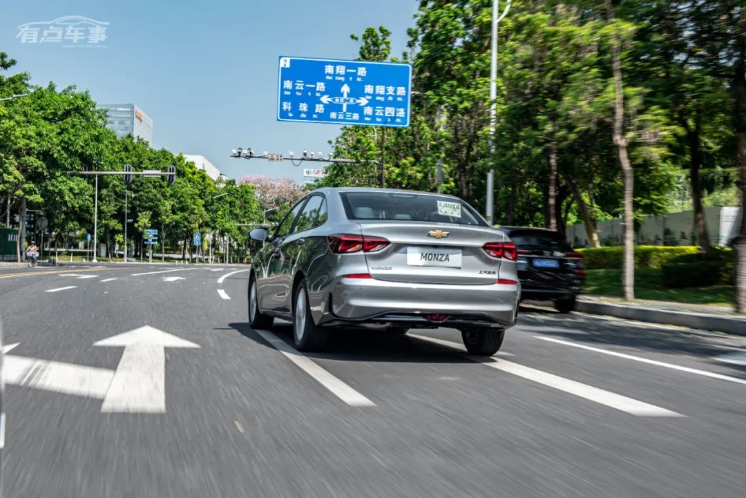 2022款科鲁泽底盘稳定吗,最新款雪佛兰科鲁泽深度测评