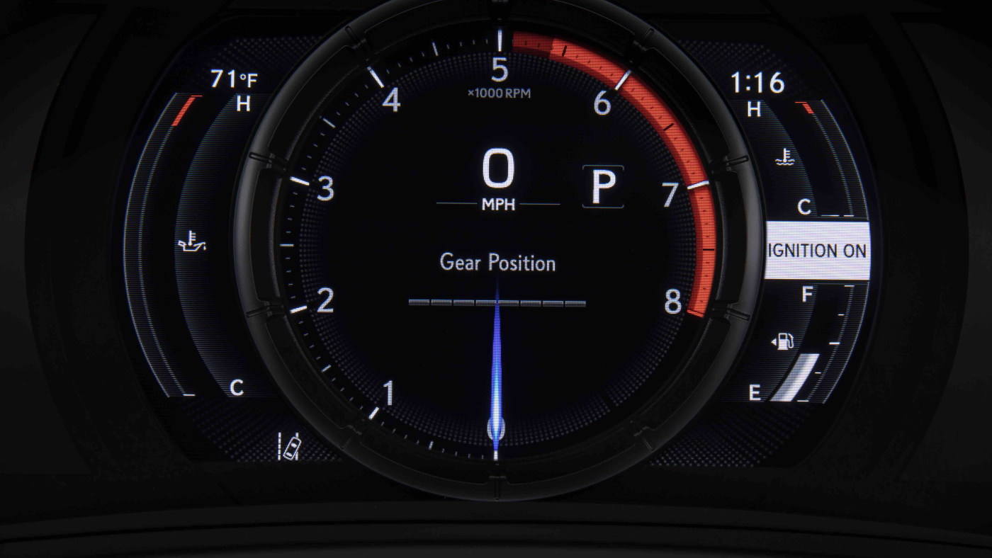 新版雷克萨斯is性能爆发,公路闪电雷克萨斯纯正德系