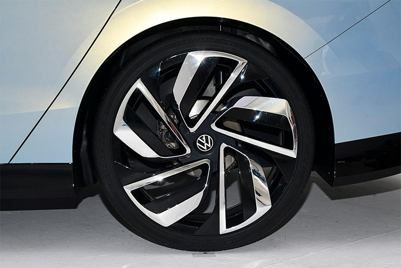 比*萨特帕**还要大！大众ID.AERO全球首发，国产版将明年下半年上市