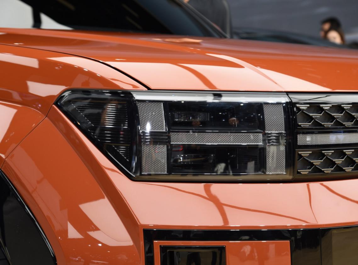 现代全新胜达车,现代全新胜达