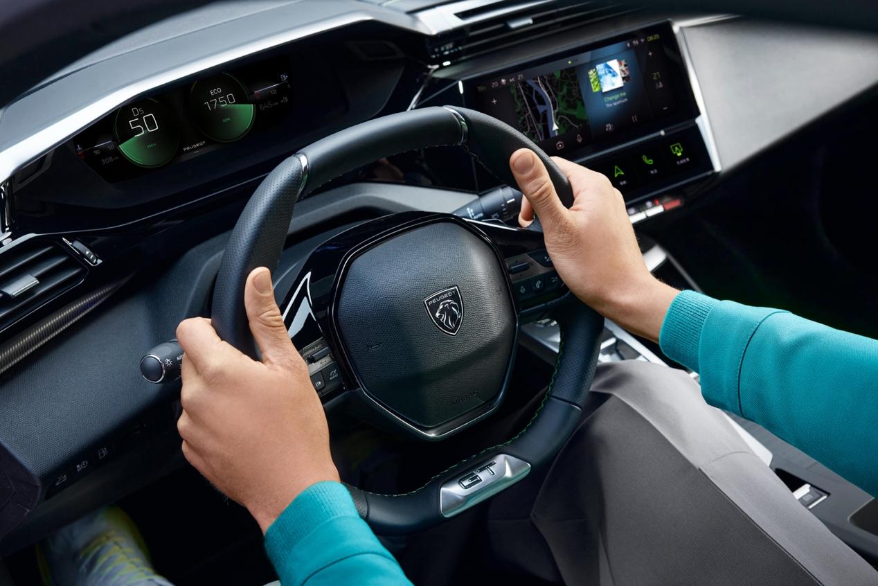 408x现在值得入手吗,408x跨界轿跑