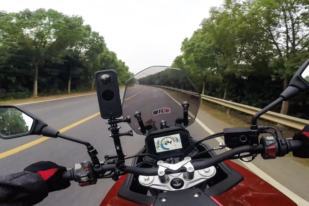 进步明显看得见,进步明显继续努力