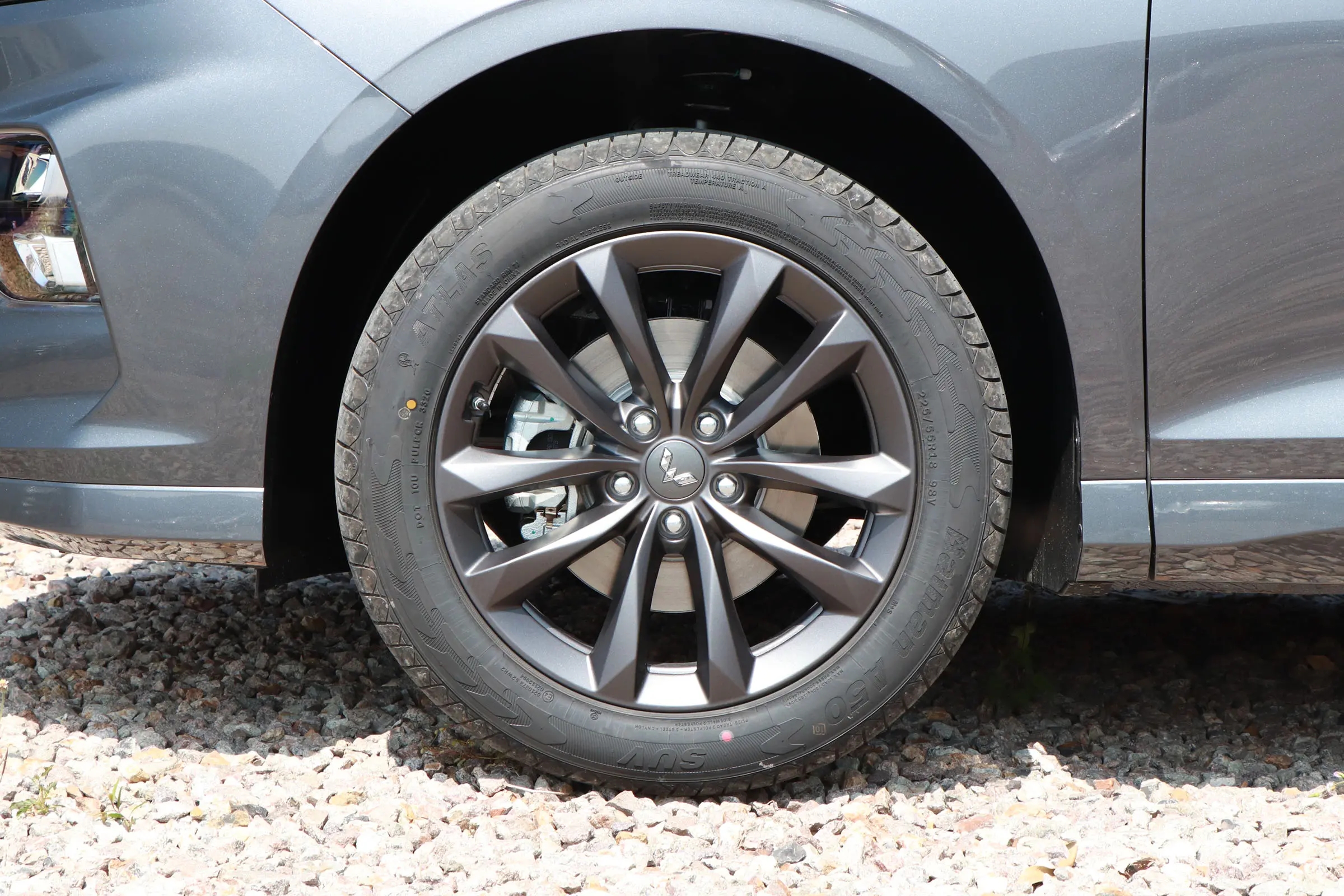 这2款mpv空间实用油耗低,家用空间大省油耐操的5座mpv