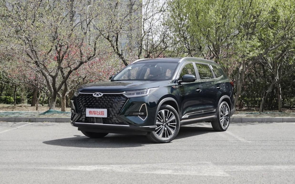 奇瑞瑞虎8pro四驱顶配深度试驾,试驾奇瑞瑞虎8pro最新款