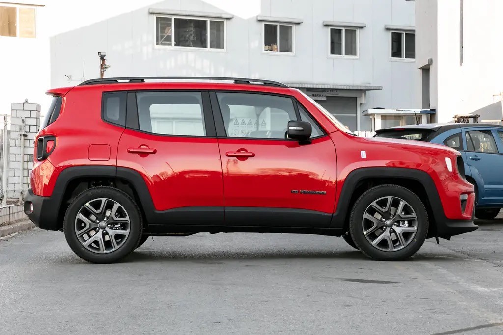 广汽菲克jeep自由侠最低价位,广汽菲克jeep自由侠2019款