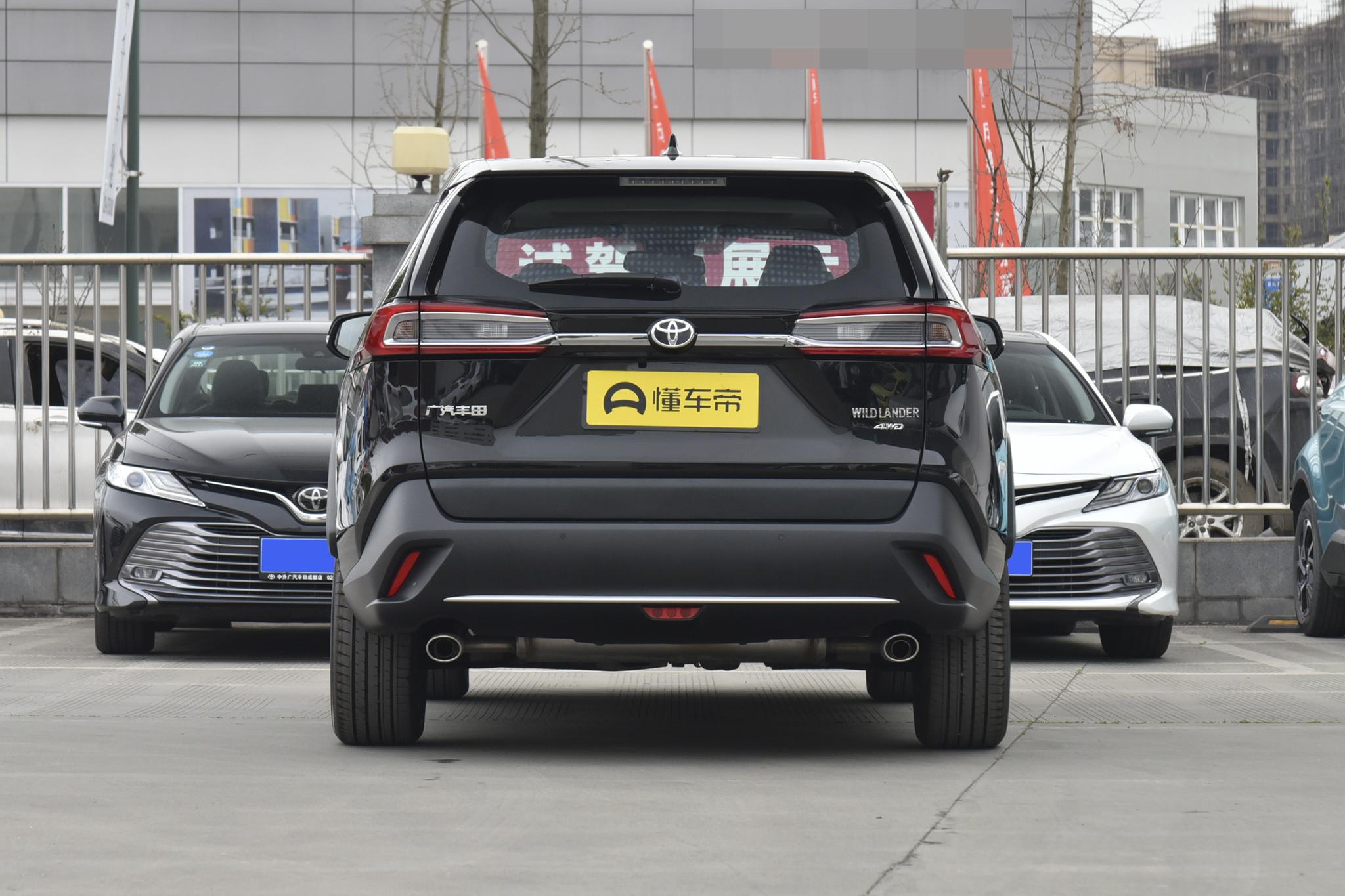 丰田威兰达2.0版两驱好还是四驱好,广汽丰田威兰达四驱选哪个好