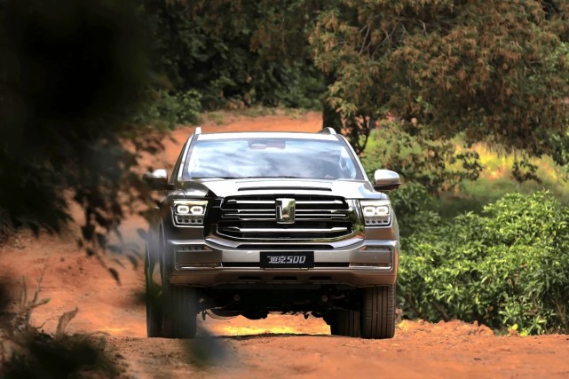 坦克500pk丰田普拉多,坦克500与丰田普拉多哪个强