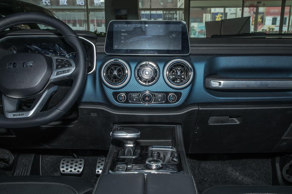 新北京bj40用车感受,北京bj40新款适合家用吗乘坐感受