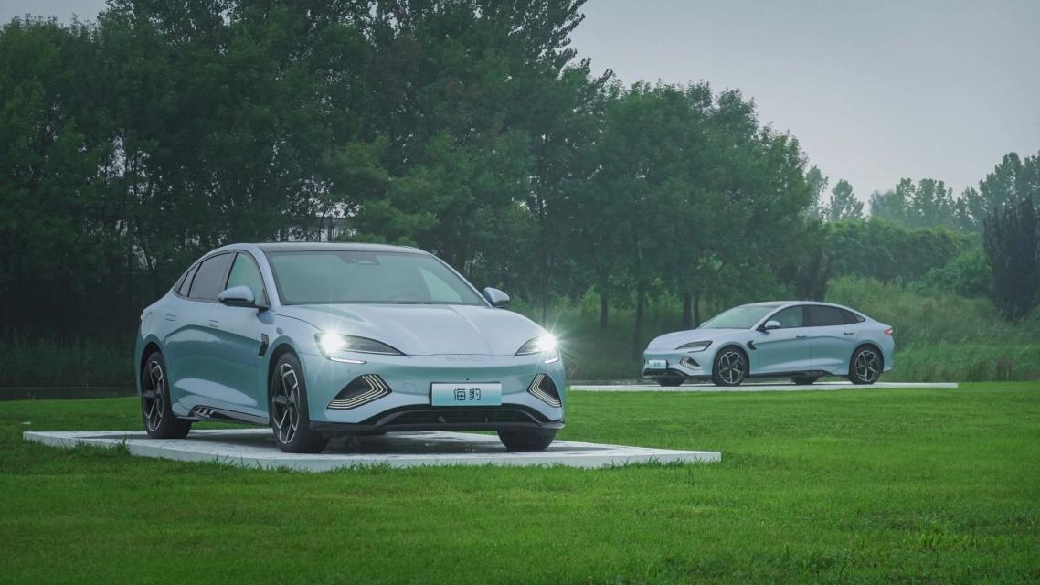 比亚迪海豹DMi的竞争对手有哪些,比亚迪海豹的对标产品