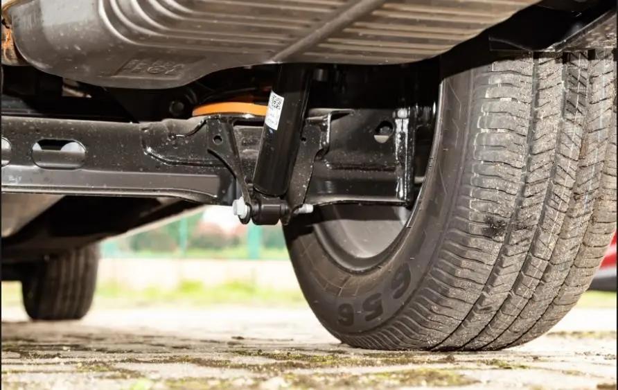 别克gl82020款陆上公务舱652t豪华型,2022别克gl8陆上公务舱652舒适型