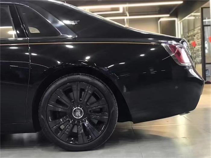 高级款的劳斯莱斯,劳斯莱斯超高级豪车