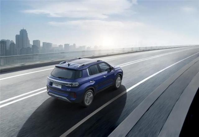 娌夋蹈寮忎綋楠屽寳浜幇浠x35,鍖椾含鐜颁唬ix35姝i潚鏄ユ柊鍔涢噺