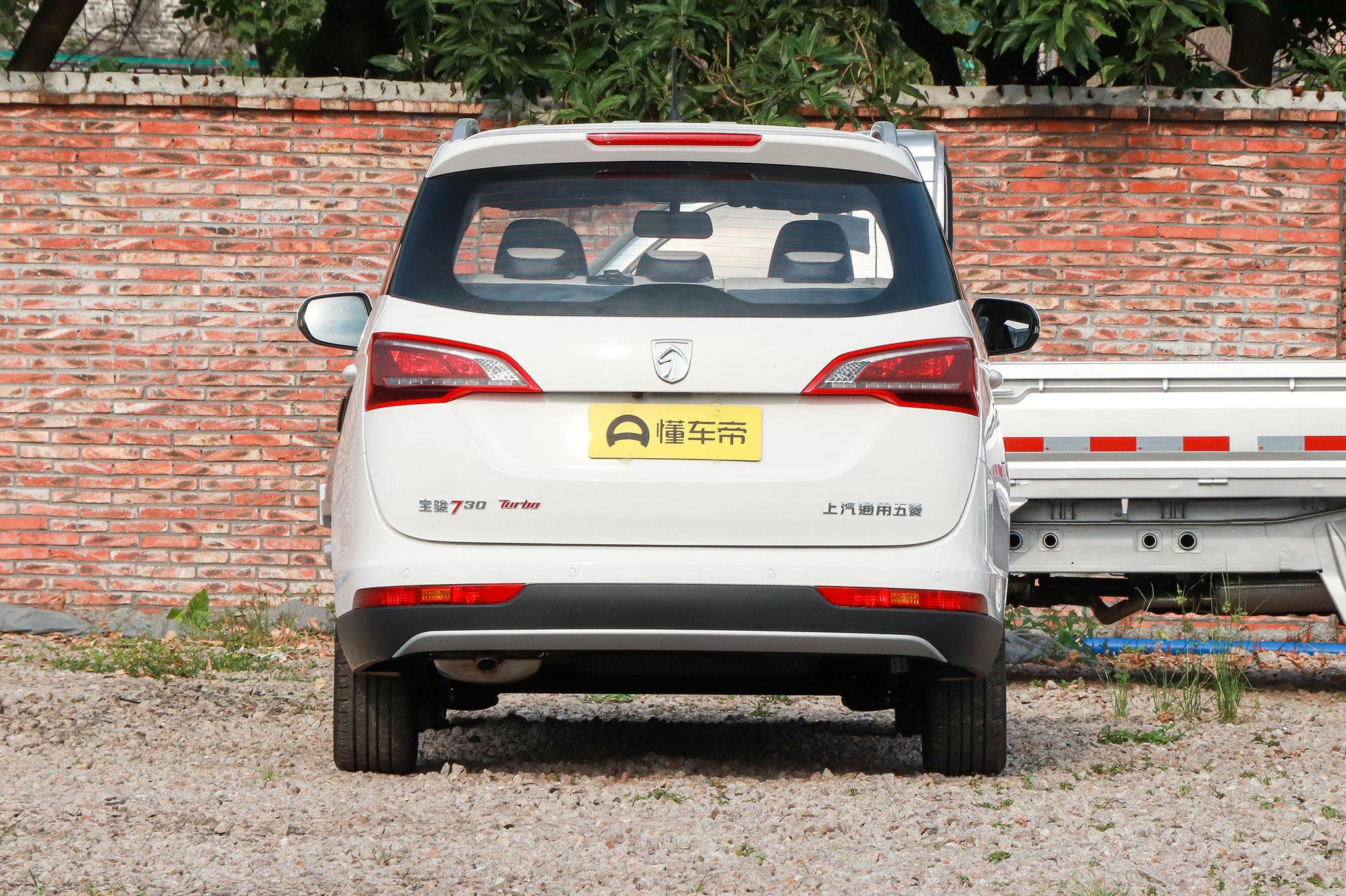 宝骏730用车体验时尚型,宝骏730是一台家用大空间七座mpv