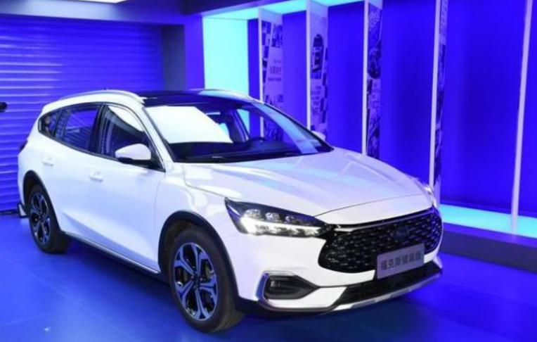 福特福克斯猎装版三缸到底行不行,福特evos与福克斯猎装版