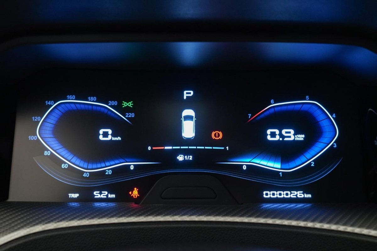 用料厚道国产车,雪铁龙c3-xr三缸机